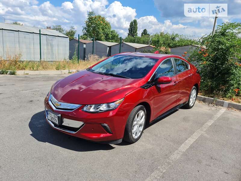 2018 chevrolet volt