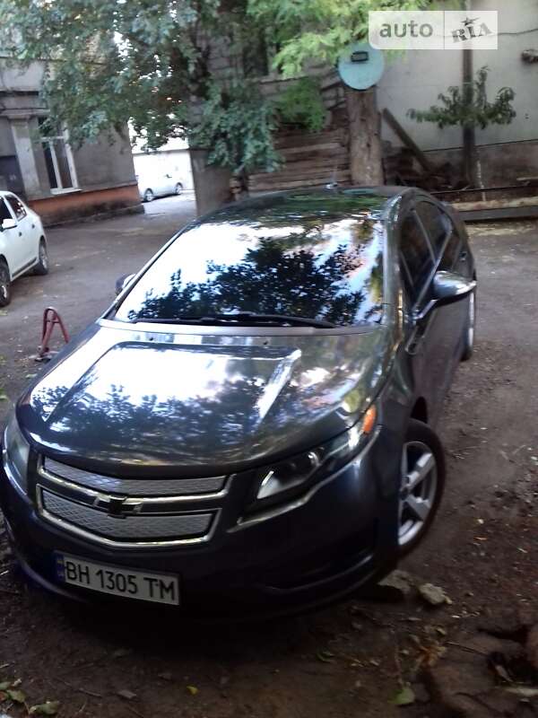 2011 chevrolet volt
