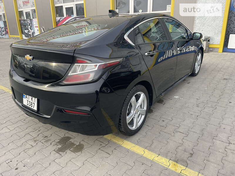 2017 chevrolet volt