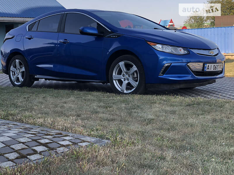 2017 chevrolet volt