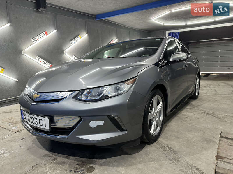 2018 chevrolet volt