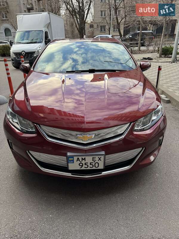 2017 chevrolet volt