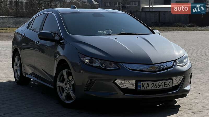 2018 chevrolet volt