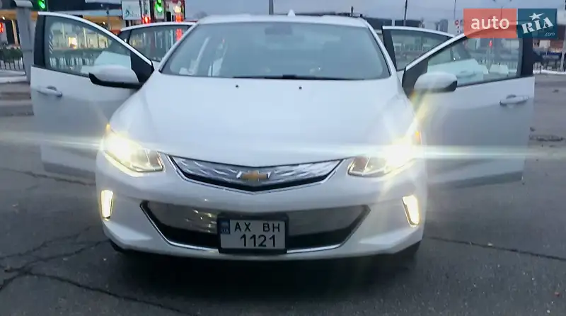 2017 chevrolet volt