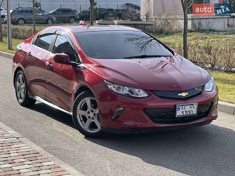2018 chevrolet volt