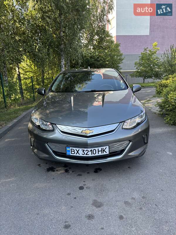 2017 chevrolet volt