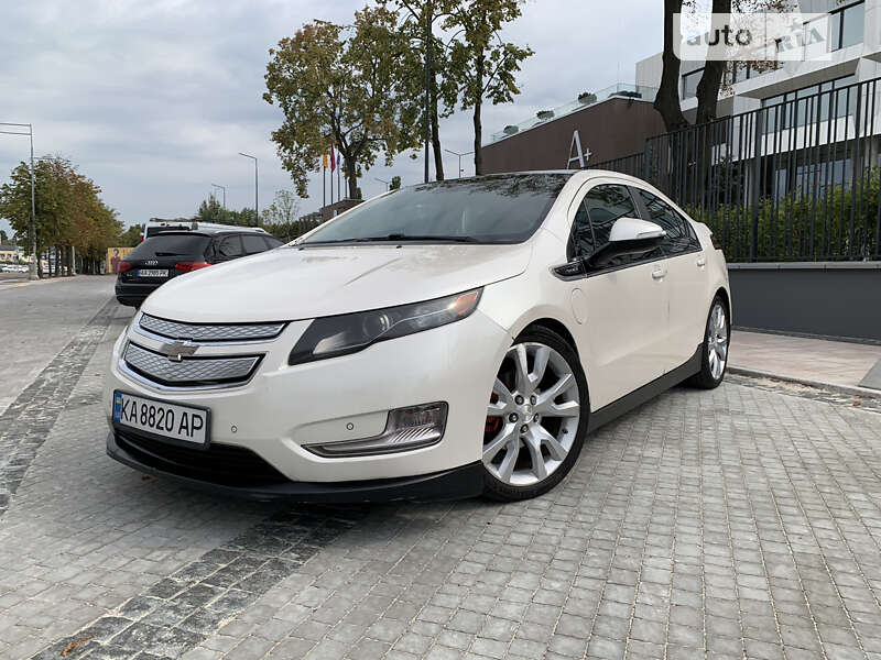 2011 chevrolet volt