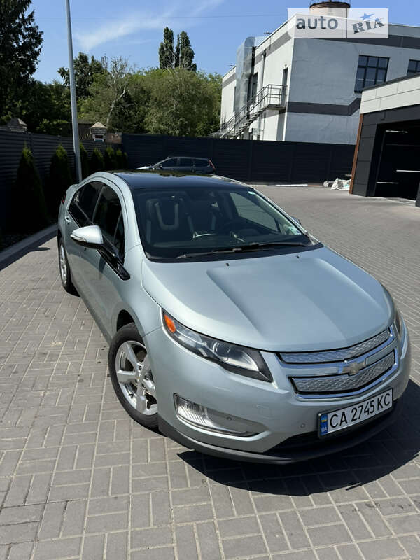 2011 chevrolet volt