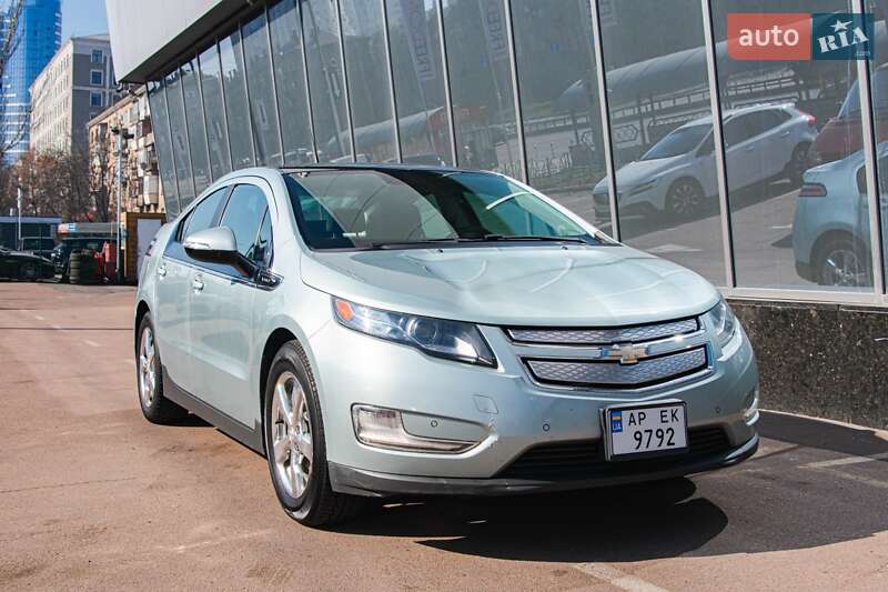 2011 chevrolet volt