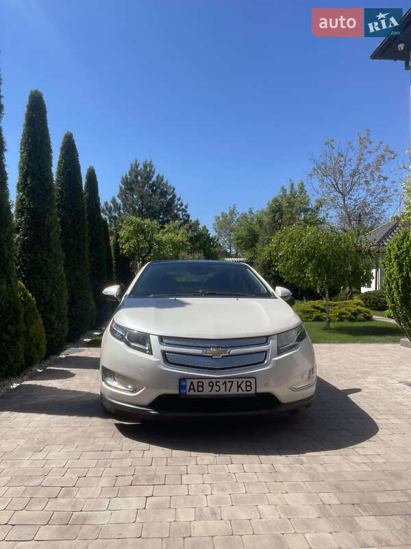 2011 chevrolet volt
