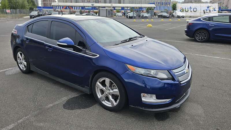 2011 chevrolet volt