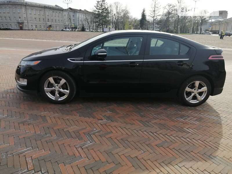 2011 chevrolet volt