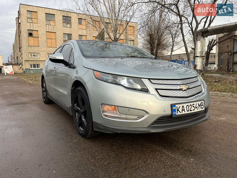 2011 chevrolet volt