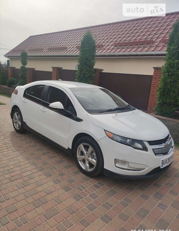 2013 chevrolet volt