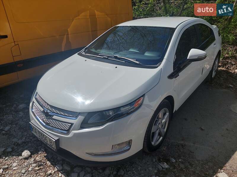 2013 chevrolet volt