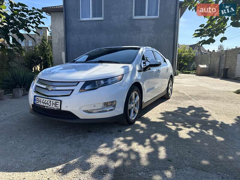 2013 chevrolet volt