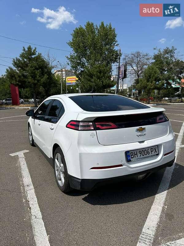 2014 chevrolet volt