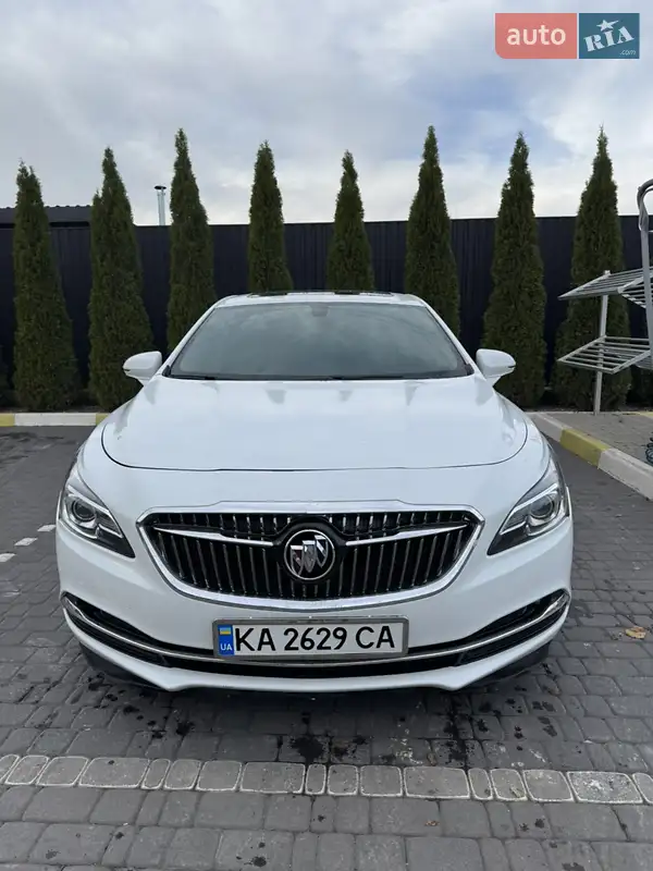 2018 buick lacrosse