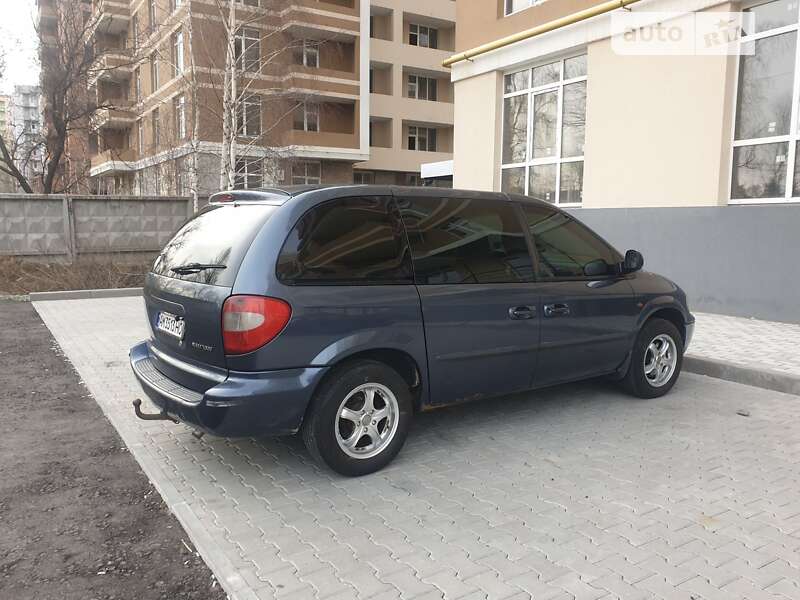 2003 dodge ram van