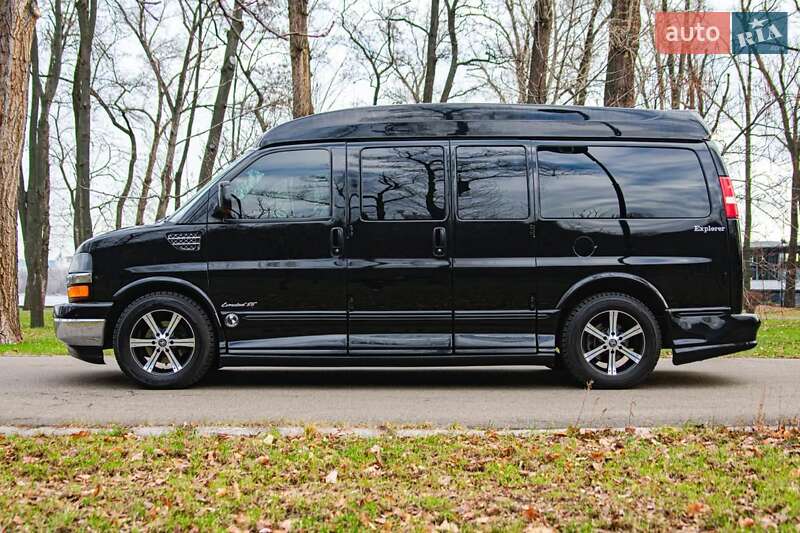 2012 CHEVROLET Express