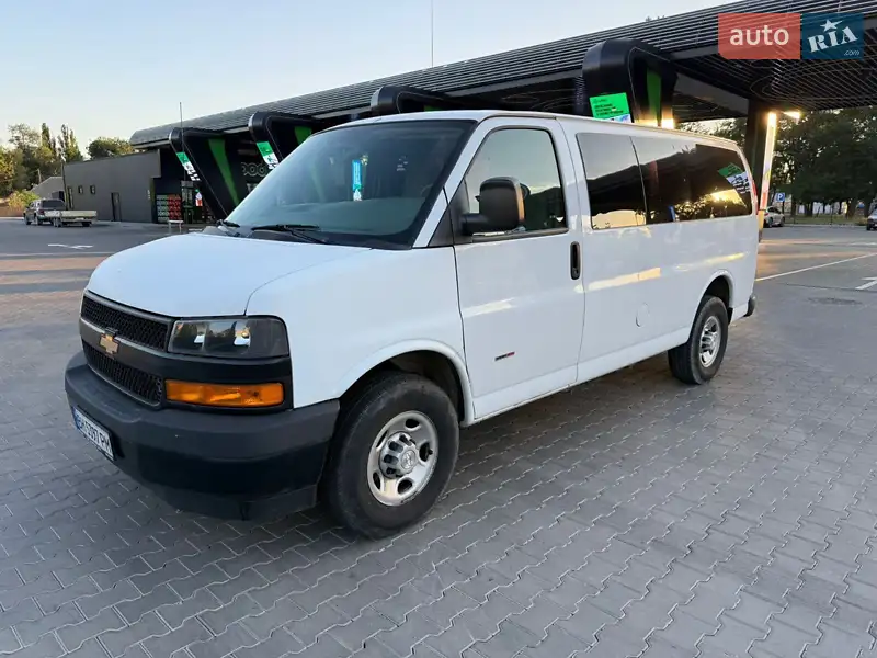 2018 chevrolet express