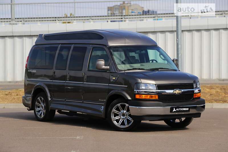 2018 chevrolet express
