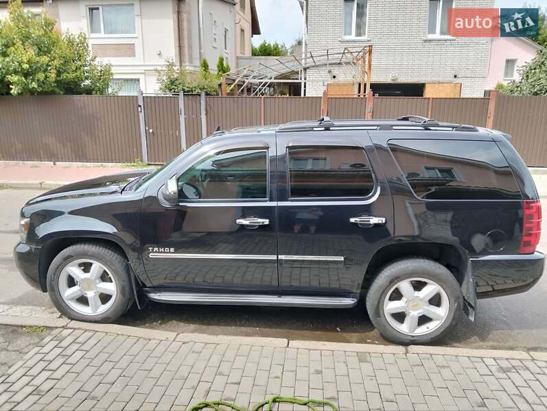 2011 chevrolet tahoe