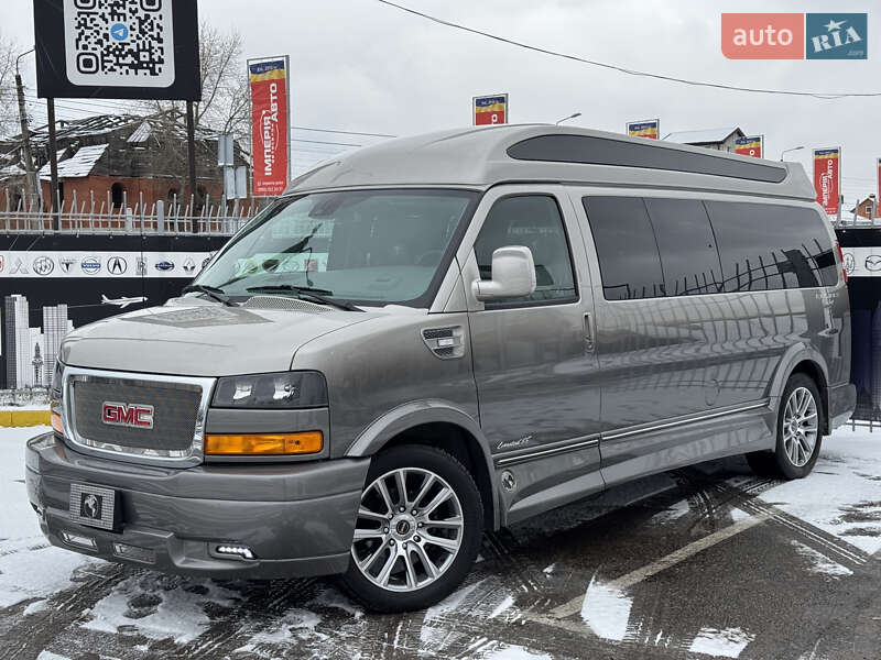 2020 gmc savana