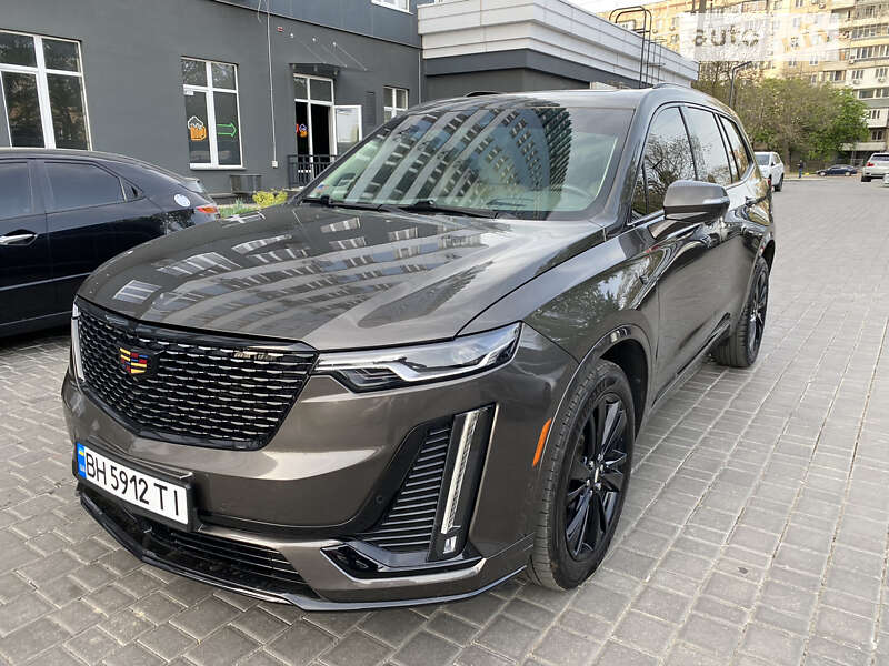 2019 cadillac xt6