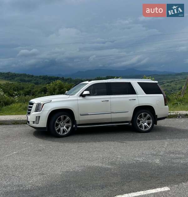 2014 cadillac escalade