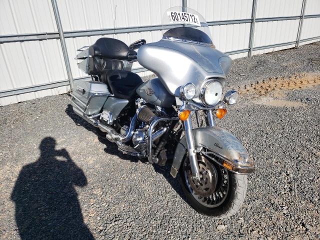 2012 harley-davidson flhtcu