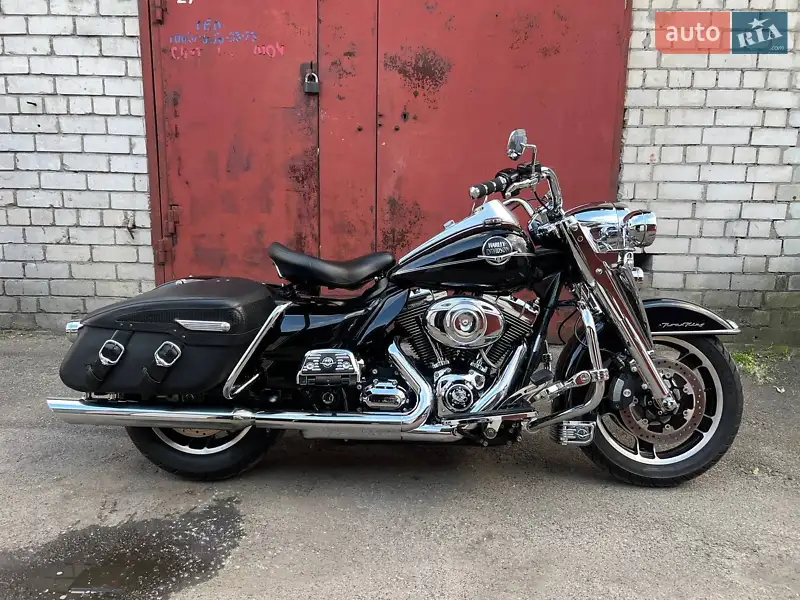 2010 harley-davidson flhrc touring road king classic