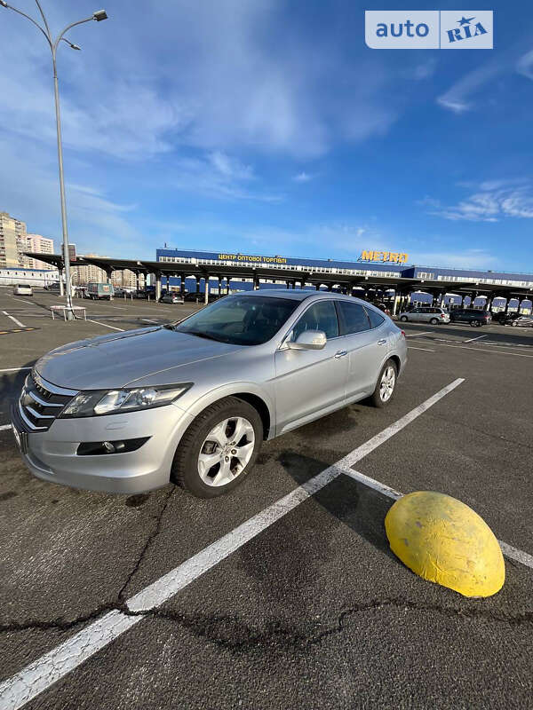 2011 honda crosstour