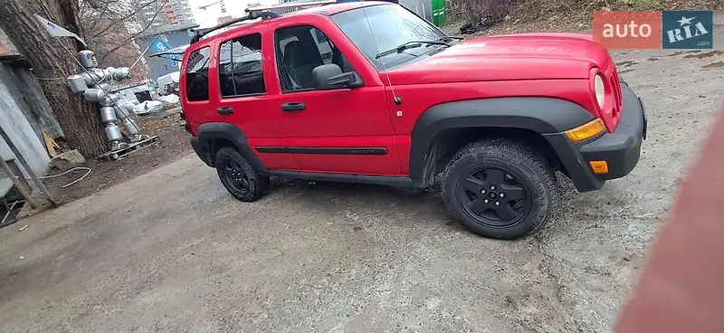 2005 jeep liberty
