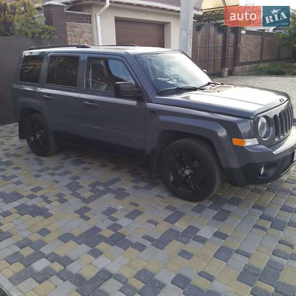 2011 jeep patriot 4kh4