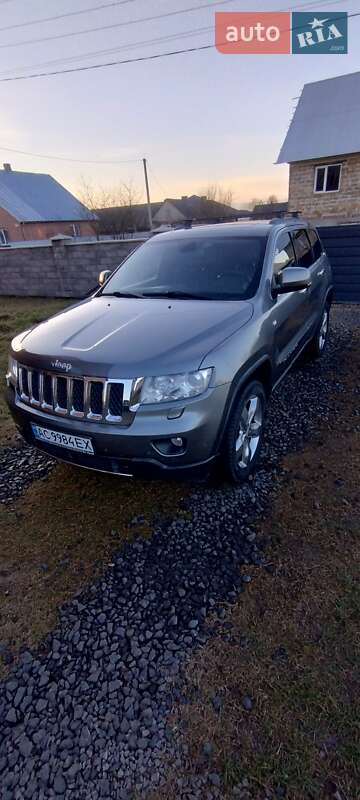 2011 jeep grand cherokee