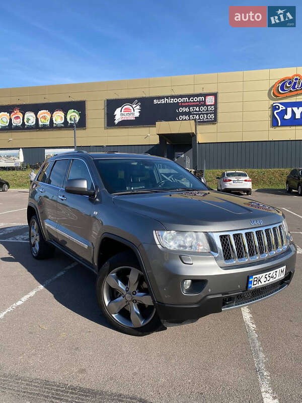 2011 jeep grand cherokee