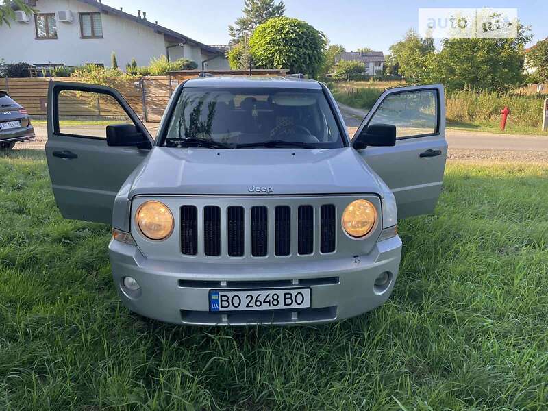 2008 jeep patriot