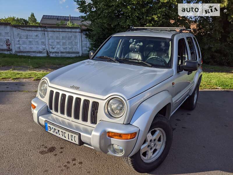 2004 jeep cherokee