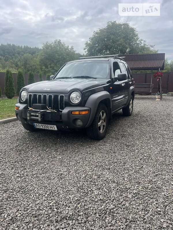 2004 jeep cherokee