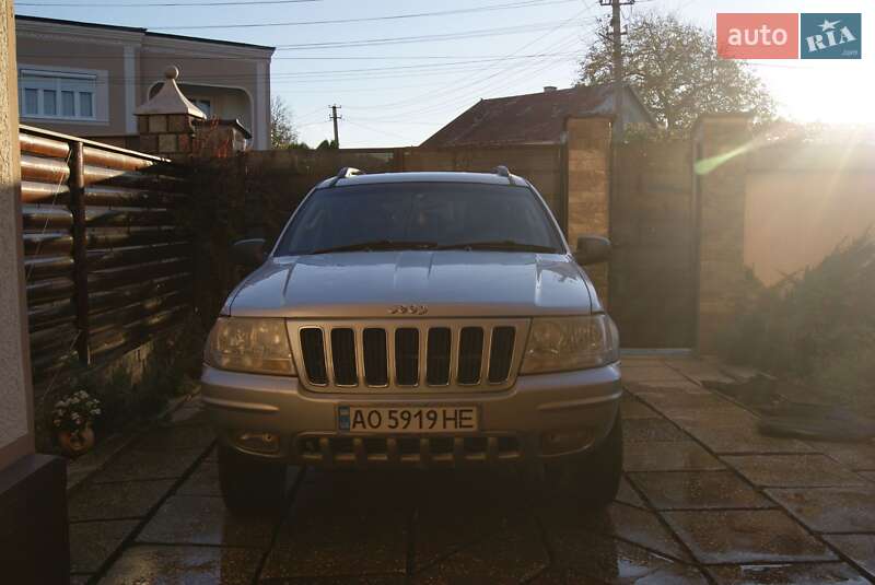 2002 jeep grand cherokee