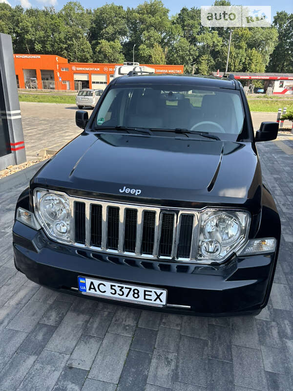 2008 jeep cherokee
