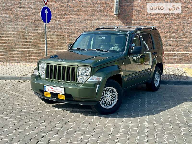 2008 jeep cherokee