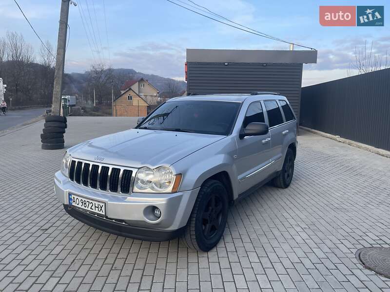 2005 jeep cherokee