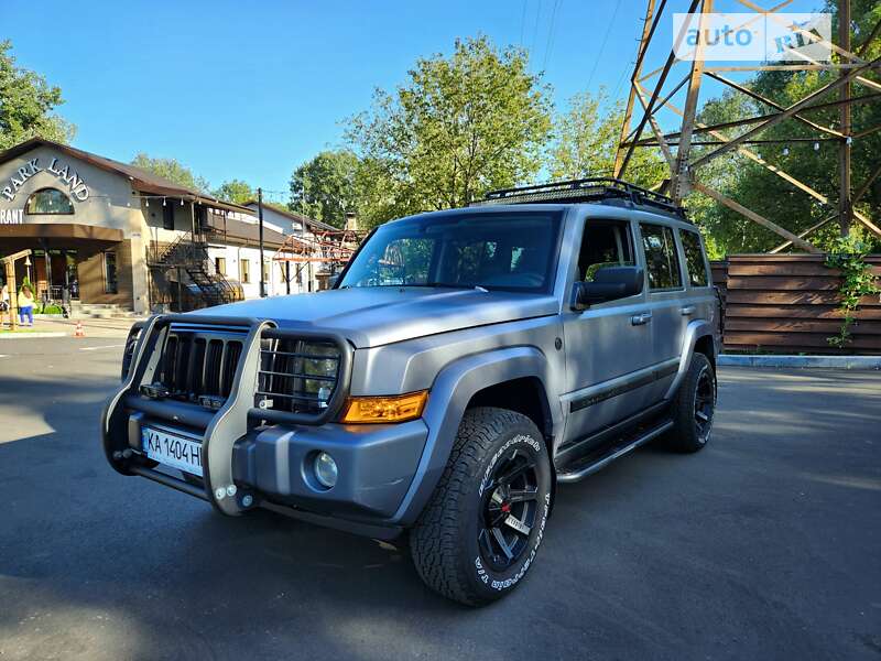 2008 jeep commander