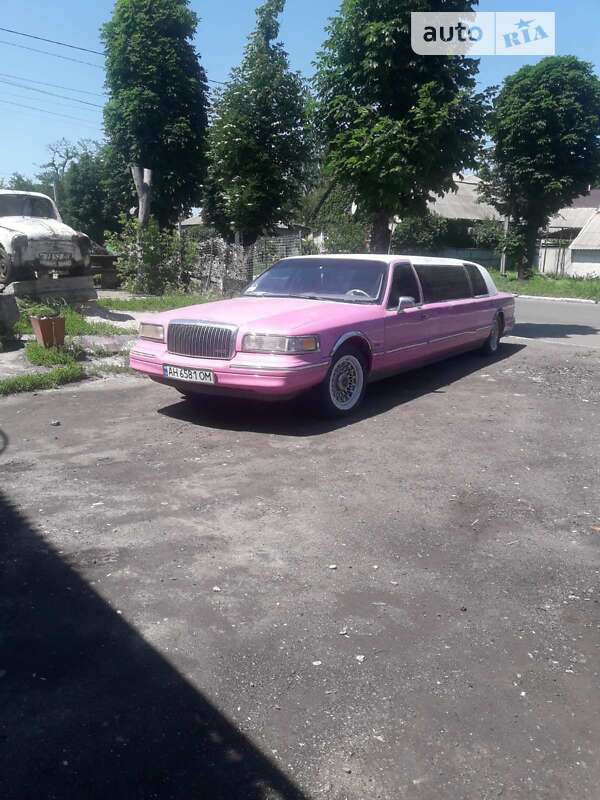 1990 lincoln town car