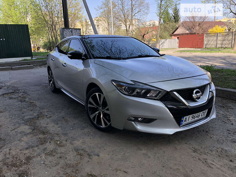2015 nissan maxima