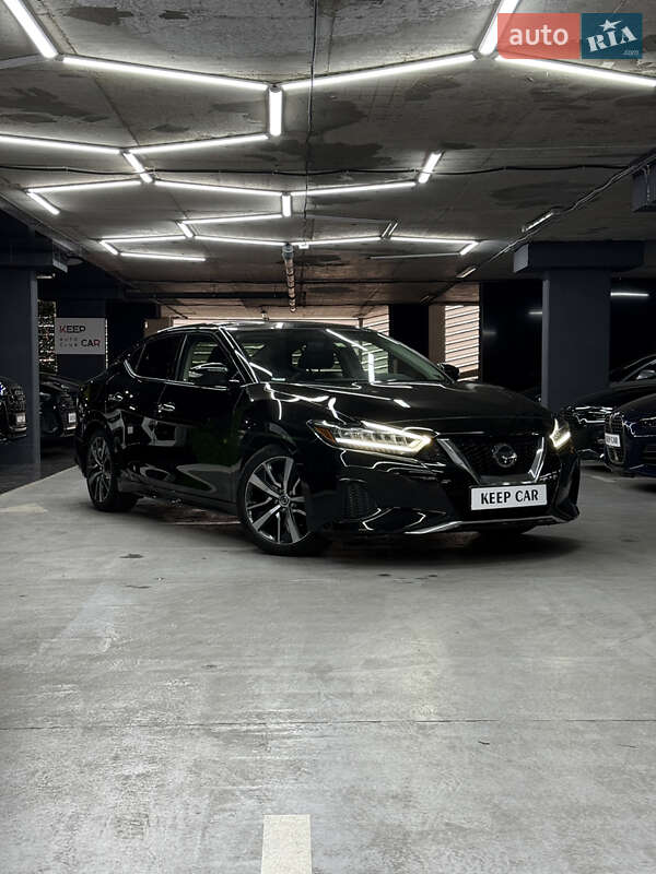 2019 nissan maxima