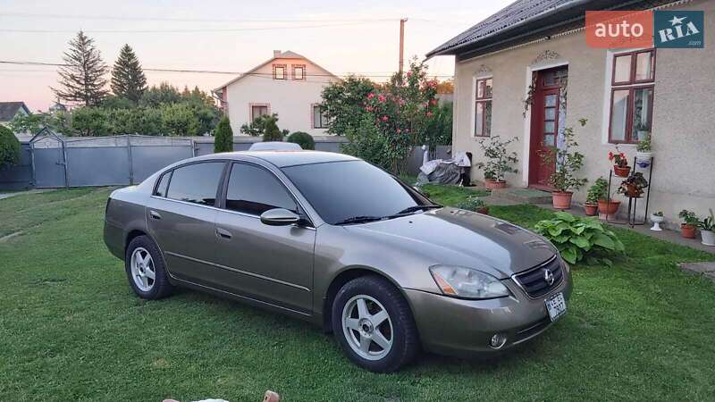2002 nissan altima