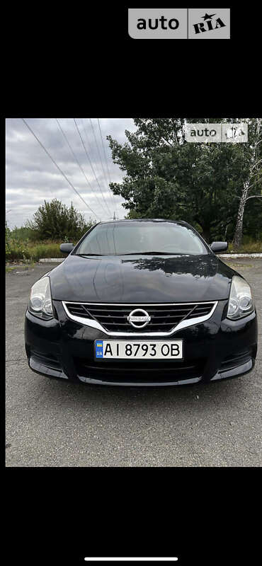 2010 nissan altima